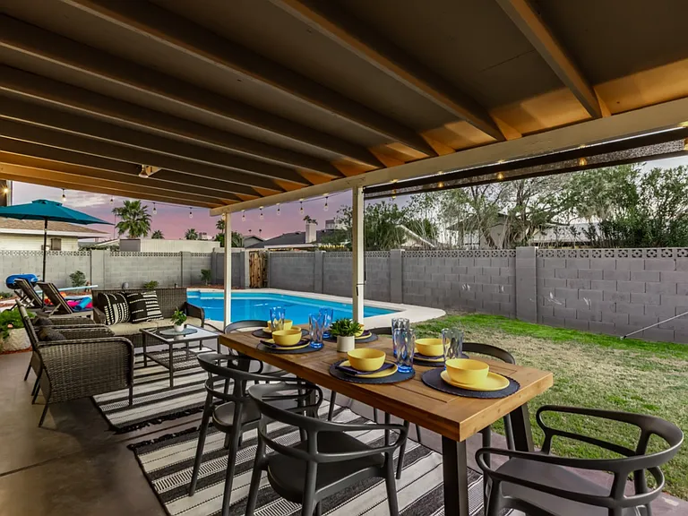 1645 E Manhatton Dr — Photo 45