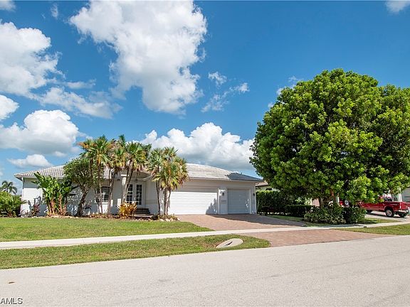 3rd image of 1262 Antigua Ct