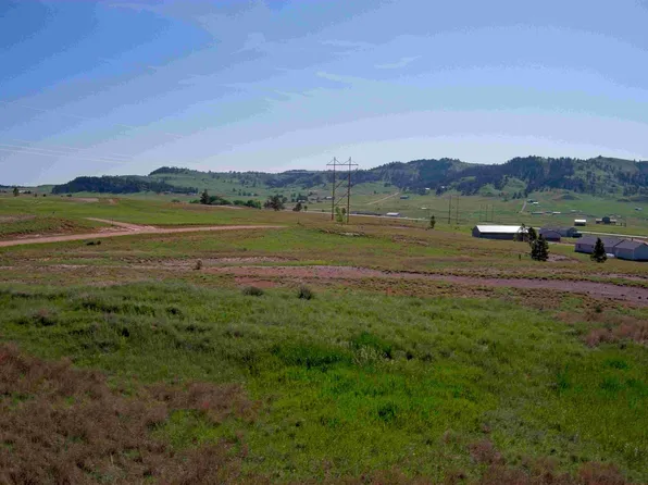 Bethany St, Hot Springs, SD 57747