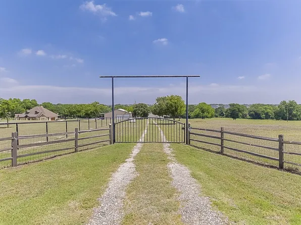 1071 E Fm 875, Midlothian, TX 76065