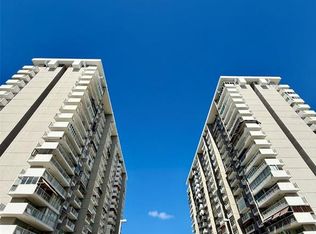 5858 Isla Veede ISLA VERDE AVENUE #911, CAROLINA, PR 00979