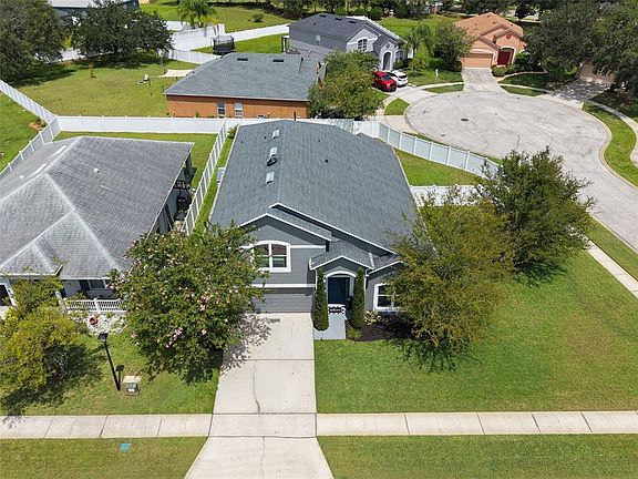 3rd image of 3190 DASHA PALM DRIVE