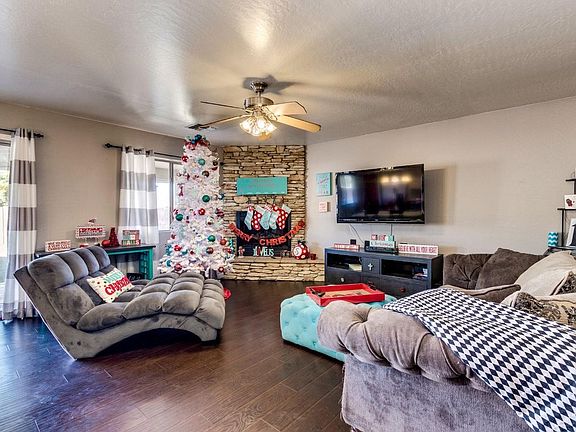 4th image of 2348 W Hayden Peak Dr