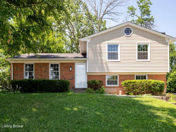 12525 Live Oak Dr, Middletown, KY 40243