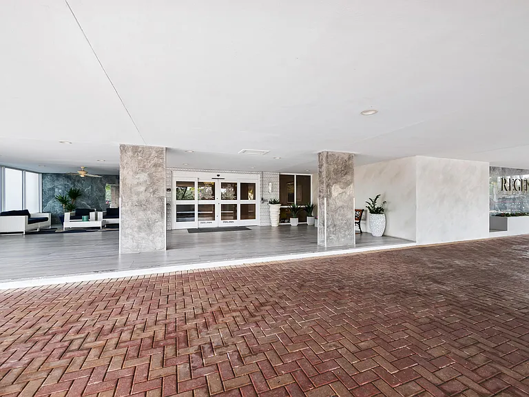 3850 Galt Ocean Dr #901 — Photo 36