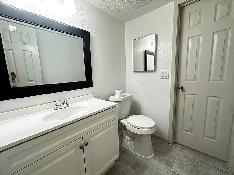 7718 Mosewood St — Photo 11
