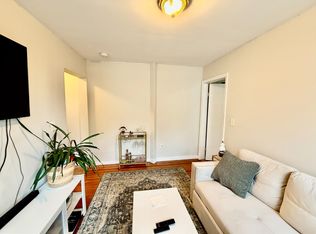 212 Hanover St #4, Boston, MA 02113
