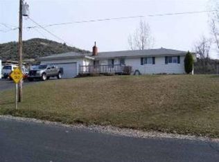 200 Leach Dr, Midland, OR