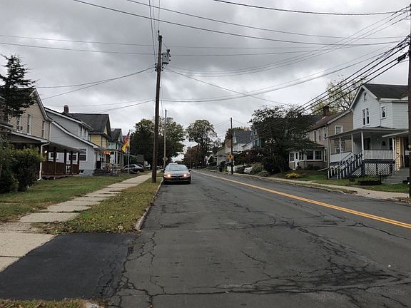 5th image of 58 Lake Ave