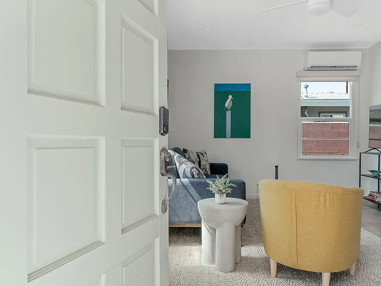 550 Calle Santa Rosa — Photo 11
