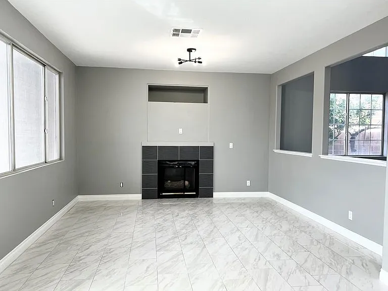 5541 Crestlock Dr — Photo 16