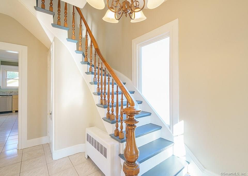 15 Grove St, West Hartford, CT 06110 Zillow