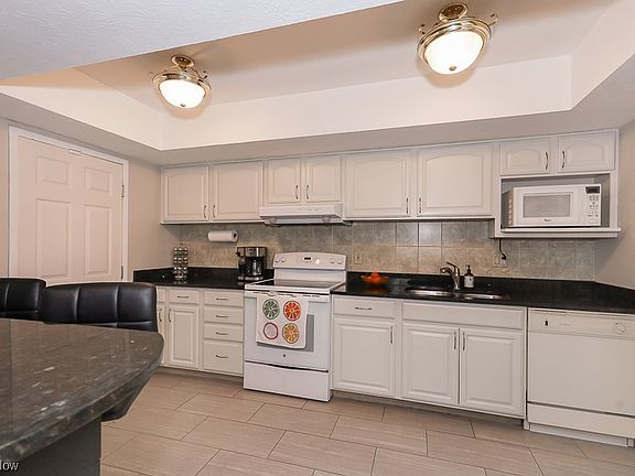 5th image of 11897 Harbour Light Dr