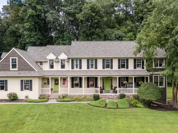 1039 Harmony Hill Rd, Downingtown, PA 19335