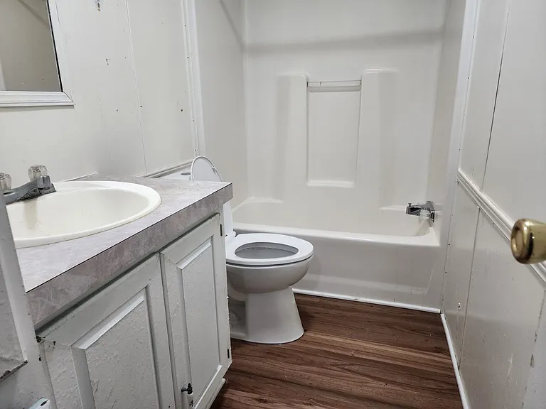 1241 Shannonbrook Ln — Photo 13