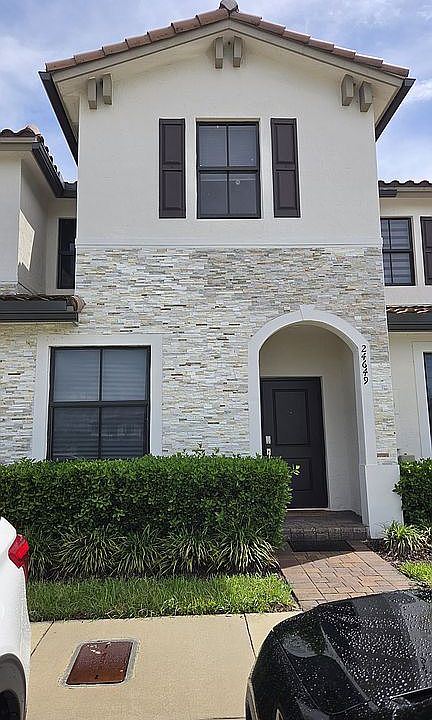 1st image of 24649 SW 117th Path