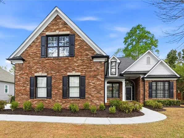 130 Misty Valley Dr, Canton, GA 30114