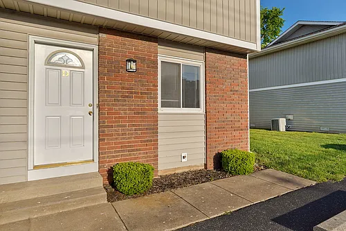 Main Street Townhomes - 1203 - D Photo 1