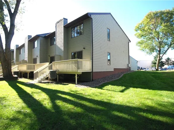 2741 Morningside Dr, Eau Claire, WI 54703