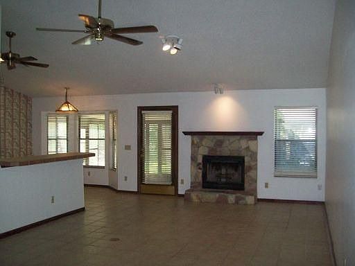 2nd image of 12640 Meadowsweet Ln