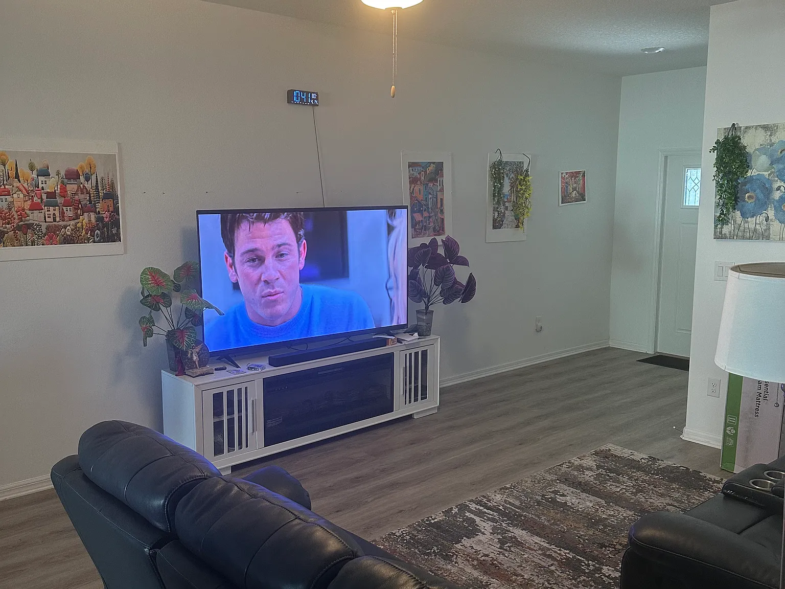 2555 Charlan Ct — Photo 1