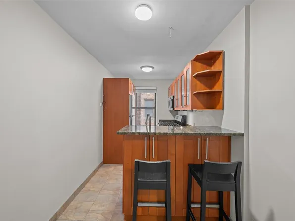 3260 Netherland Avenue image 4 of 8