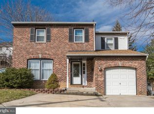 720 Summit Ave, Philadelphia, PA 19128