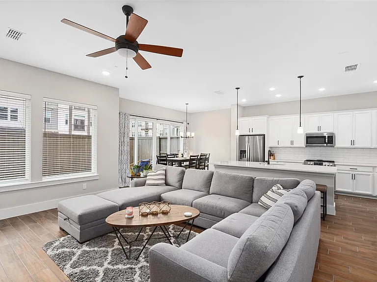 1411 Biondo Way — Photo 11