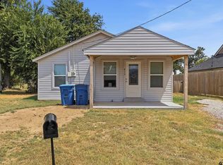 412 Gibson St, Winnsboro, TX 75494