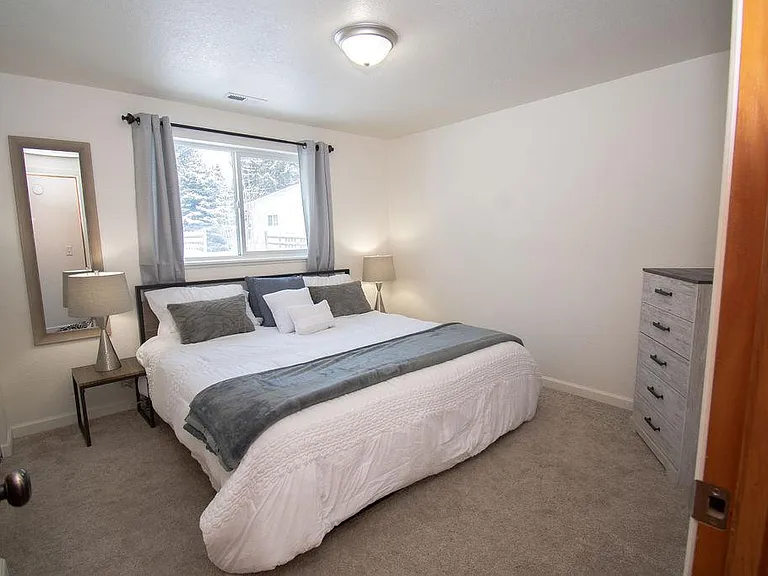16240 N Gina Ct — Photo 14