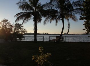 1240 Boca Ciega Isle Dr, Saint Pete Beach, FL 33706