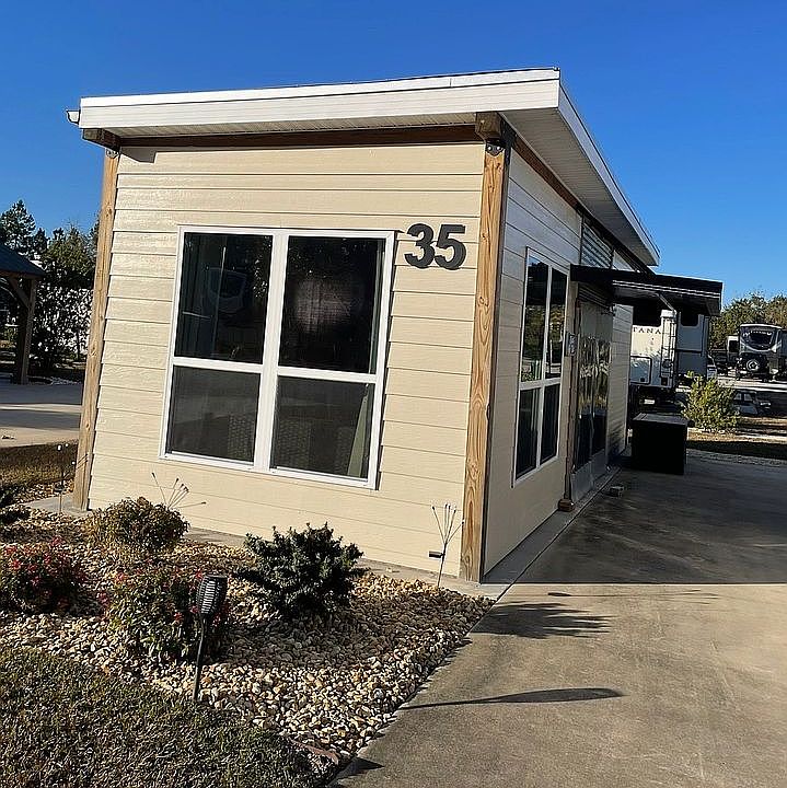 1st image of 21240 Miflin Rd #35