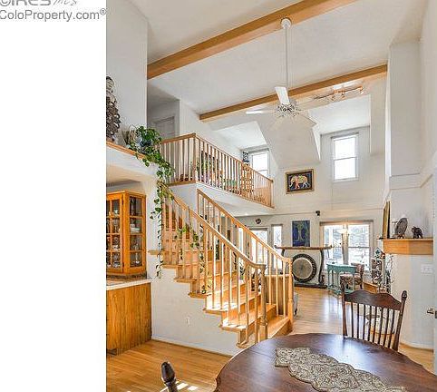 4th image of 8158 Woods Rose Ln