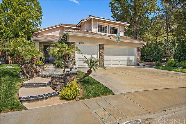 1st image of 27556 Weston Dr
