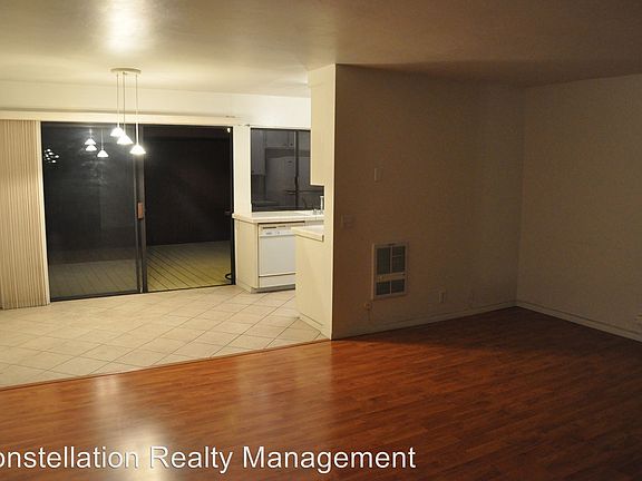 4th image of 1525 Northrim Ct Unit 240