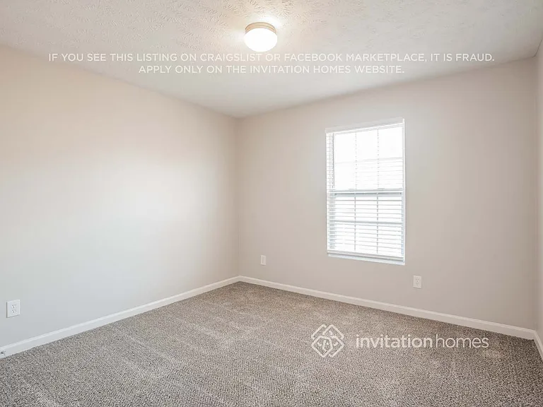 8712 Ambonnay Dr — Photo 11