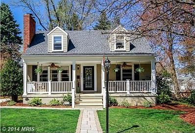 Welcome home to 504 Hilltop Drive!