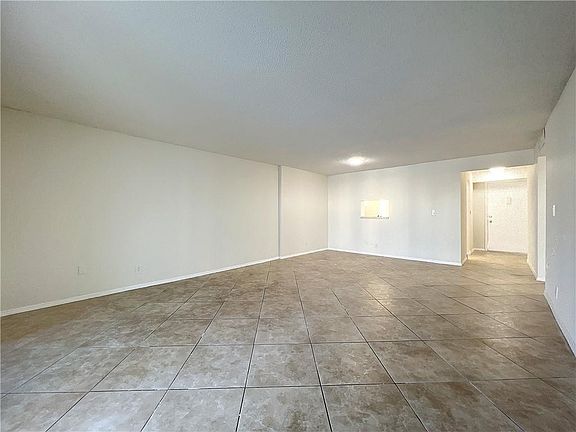 5th image of 121 SE 3rd Avenue #205