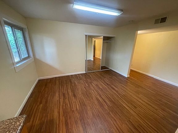 3rd image of 514-524 41st St #524A