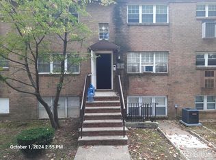 203 College Dr #4, Edison, NJ