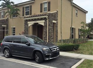 16784 SW 95th St, Miami, FL 33196