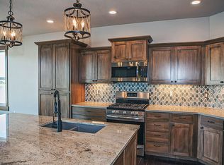 13649 N Treasure Island Ct, Rathdrum, ID 83858