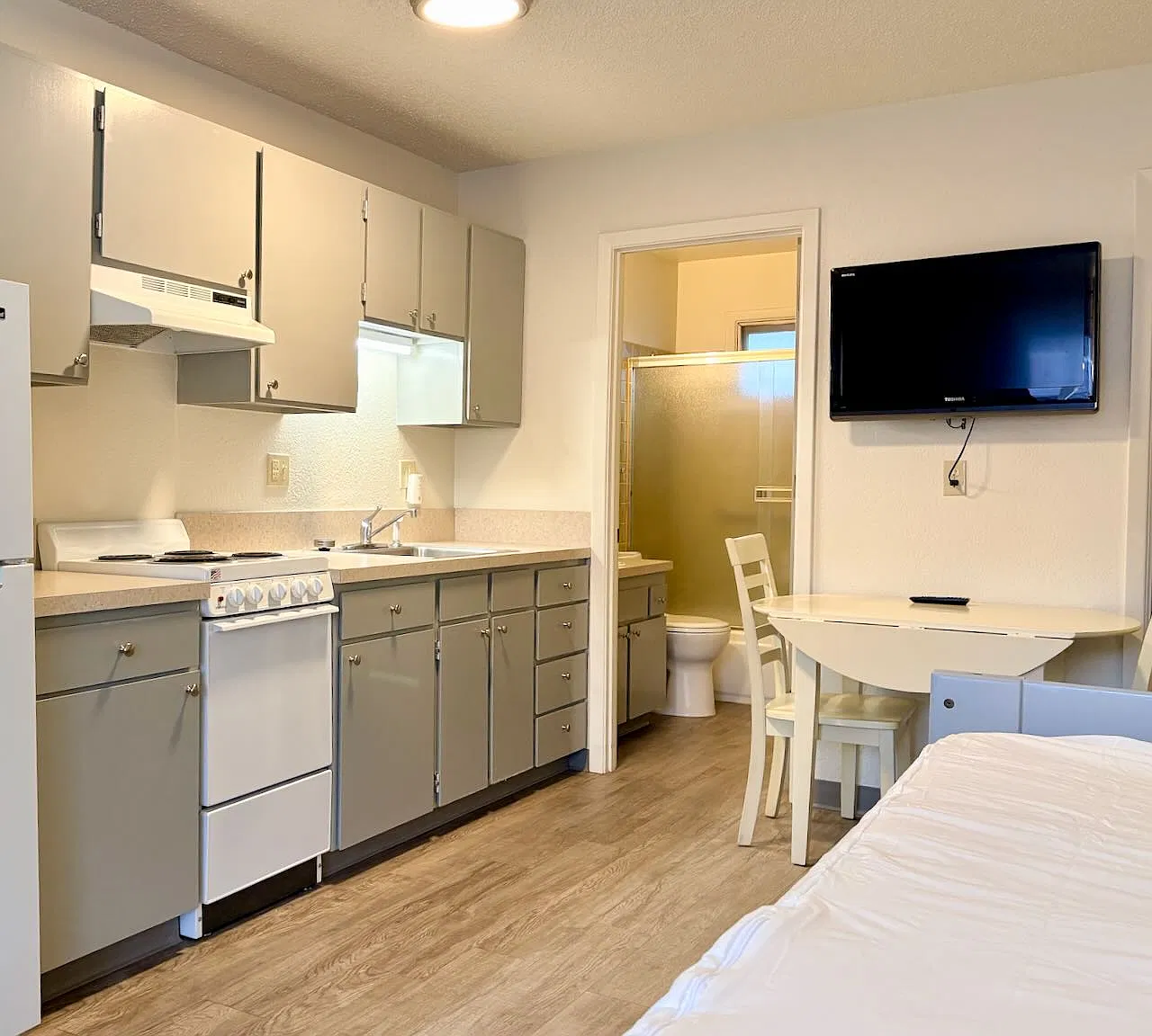 Studio, 500 sqft, $895 — Photo 1