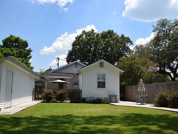 Rear/Yard