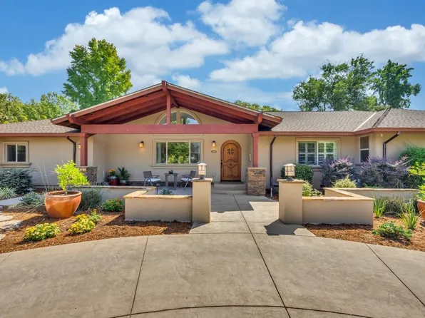 1450 Las Salinas Way, Sacramento, CA 95864