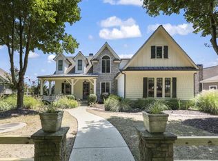 6207 Grand Marina Cir, Gainesville, GA 30506