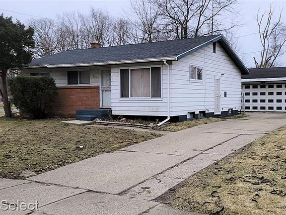 2nd image of 601 W Gracelawn Ave