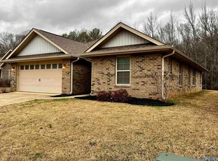 143 Bermuda Lakes Dr, Meridianville, AL 35759