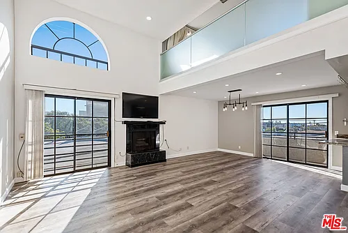 3780 Ocean View Ave #2 Photo 1