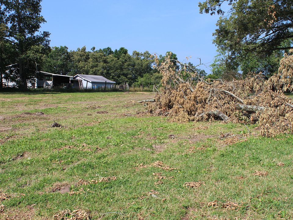 1st image of Red Oak Dr